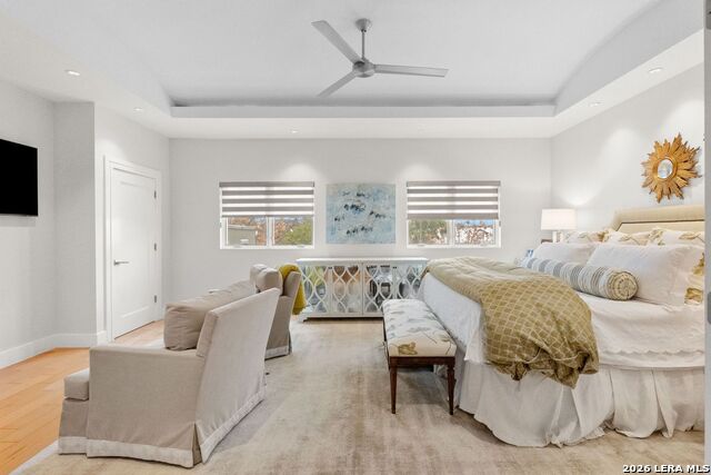 Image 14 of 31 For 215 Annie#b  B