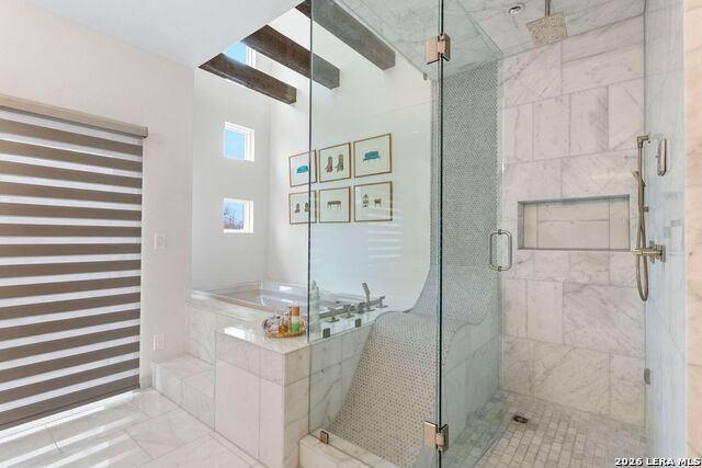 Image 15 of 31 For 215 Annie#b  B