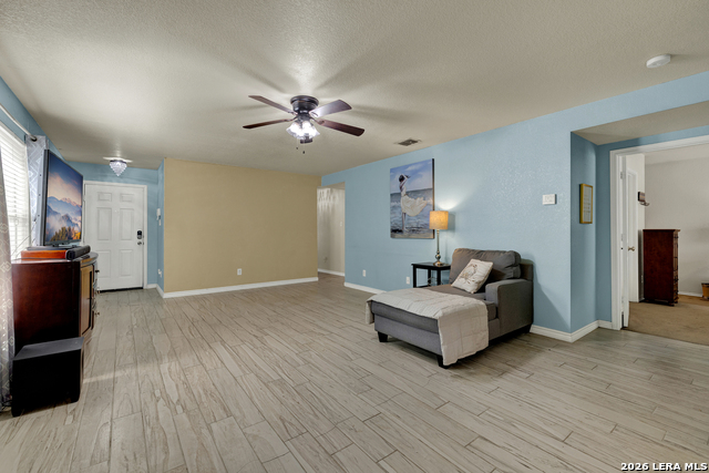 Image 4 of 18 For 9911 Carswell Peak