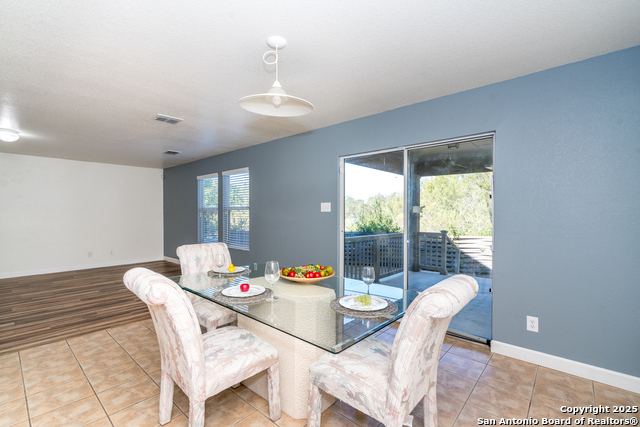 Image 22 of 51 For 13003 Southton