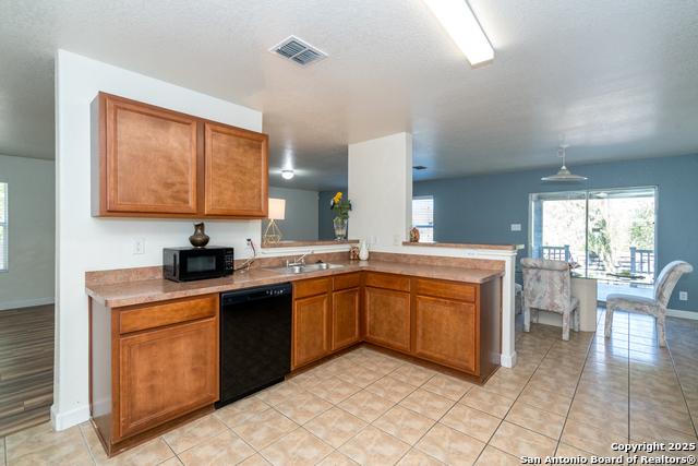 Image 26 of 51 For 13003 Southton