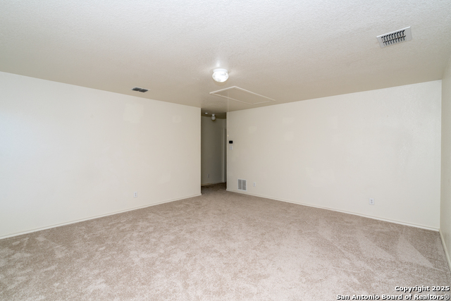 Image 30 of 51 For 13003 Southton