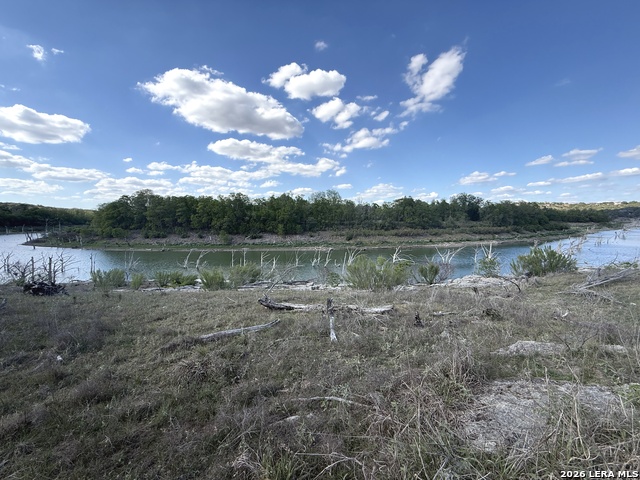 Image 18 of 42 For 2287 San Jose