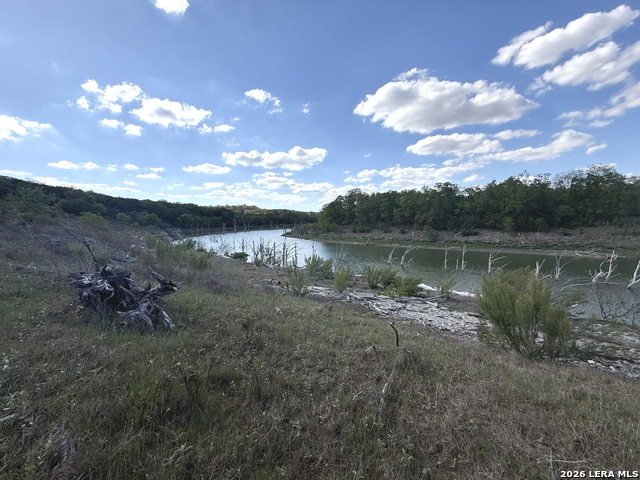 Image 20 of 42 For 2287 San Jose