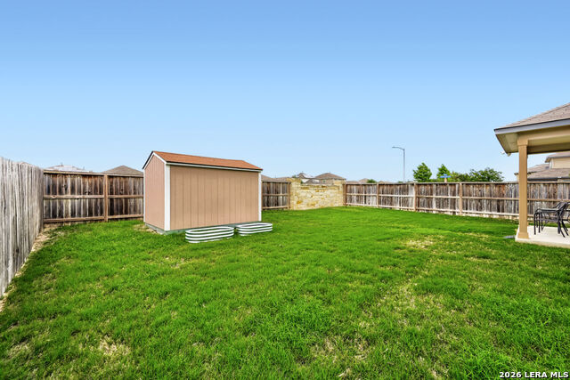 Image 27 of 30 For 9602 Bicknell Sedge