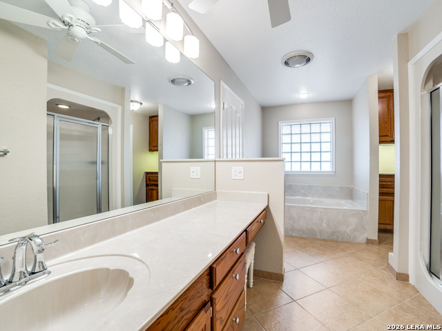 Image 18 of 23 For 4730 Stanteen