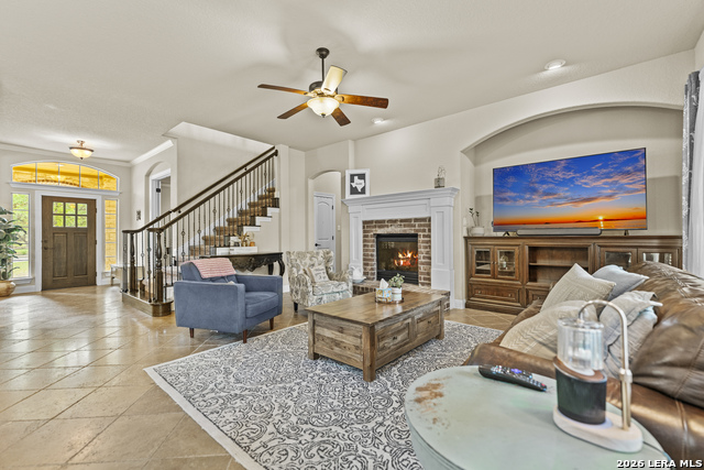 Image 10 of 50 For 113 Canyon Cir