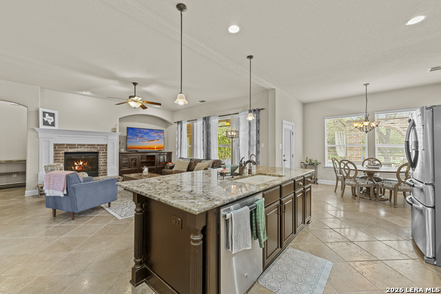 Image 15 of 50 For 113 Canyon Cir