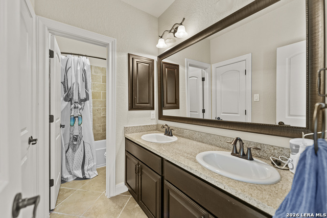 Image 32 of 50 For 113 Canyon Cir