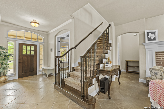 Image 4 of 50 For 113 Canyon Cir