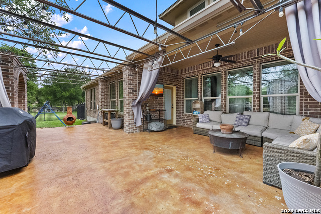 Image 42 of 50 For 113 Canyon Cir