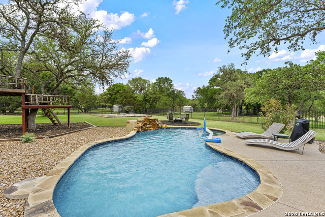 Image 43 of 50 For 113 Canyon Cir