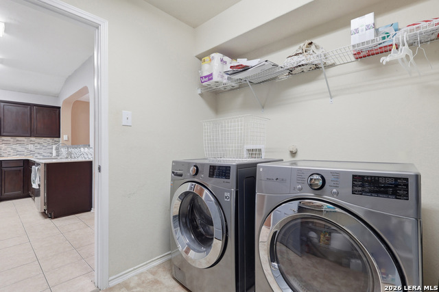 Listing photo id 27 for 2414 Dove Crossing Dr