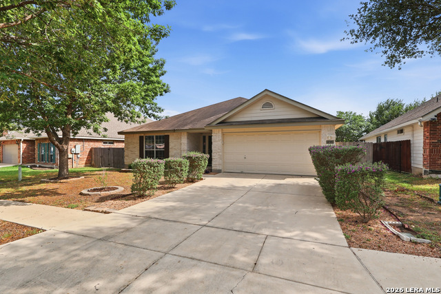 Listing photo id 31 for 2414 Dove Crossing Dr