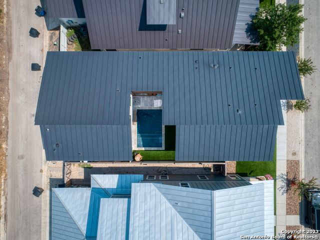 Image 10 of 39 For 1136 Hauptstrasse