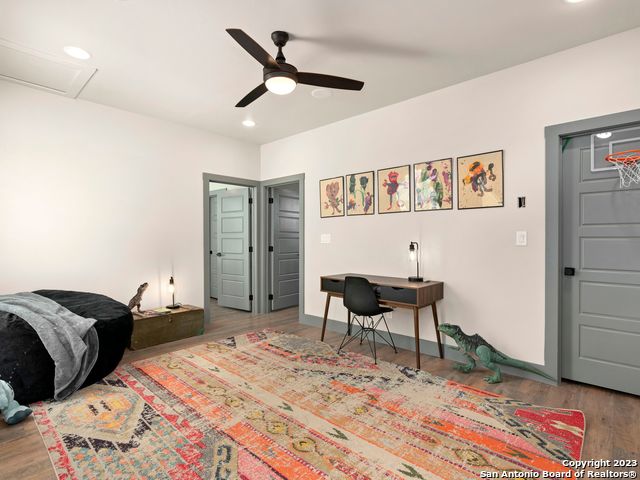 Image 20 of 39 For 1136 Hauptstrasse