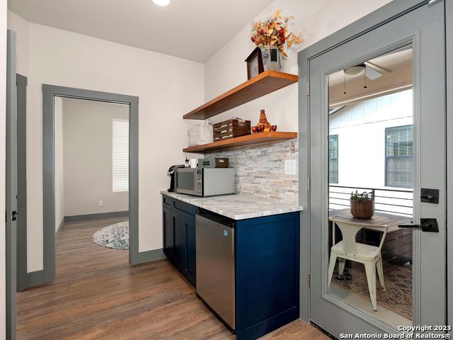 Image 25 of 39 For 1136 Hauptstrasse