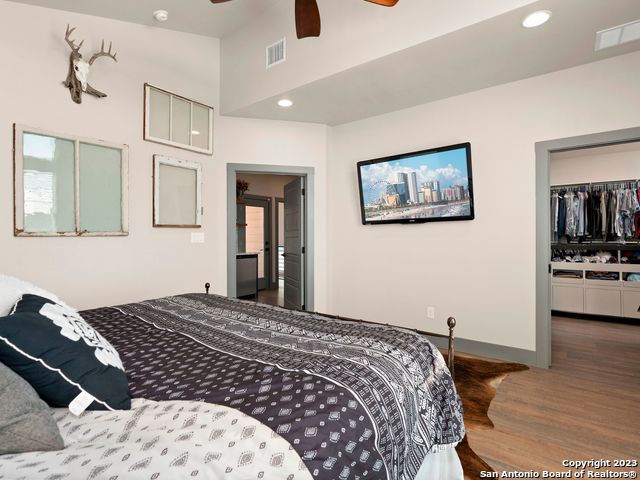 Image 27 of 39 For 1136 Hauptstrasse