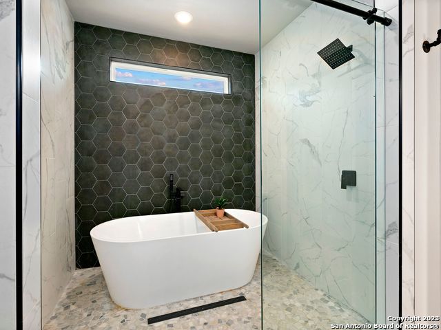 Image 30 of 39 For 1136 Hauptstrasse