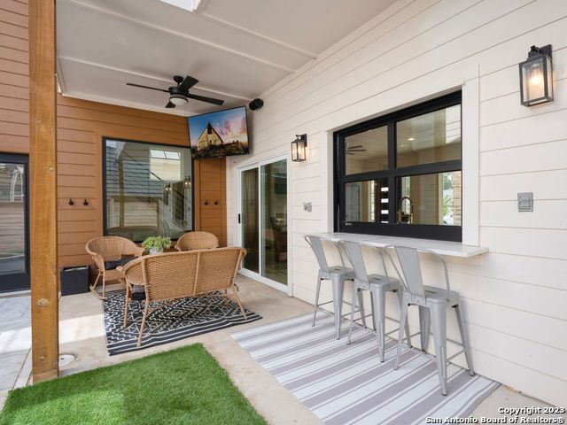 Image 5 of 39 For 1136 Hauptstrasse