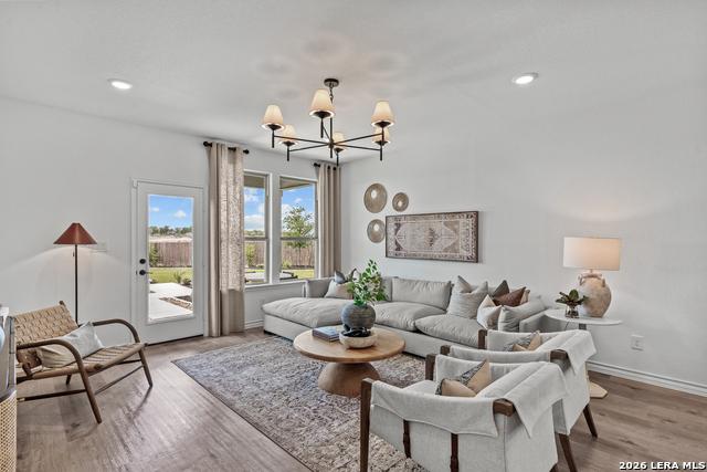 Image 19 of 29 For 518 Nightingale Avenue