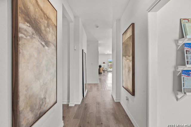 Image 3 of 29 For 518 Nightingale Avenue