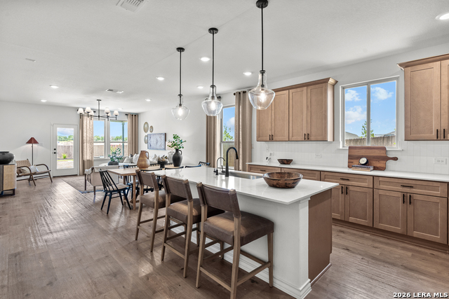 Image 8 of 29 For 518 Nightingale Avenue