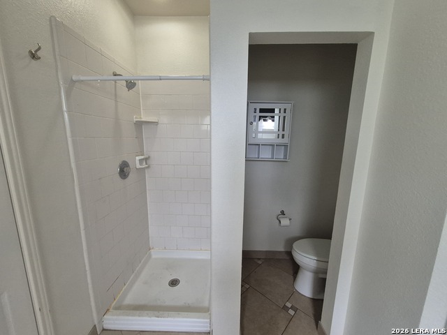 Image 13 of 22 For 712 Moss Wood