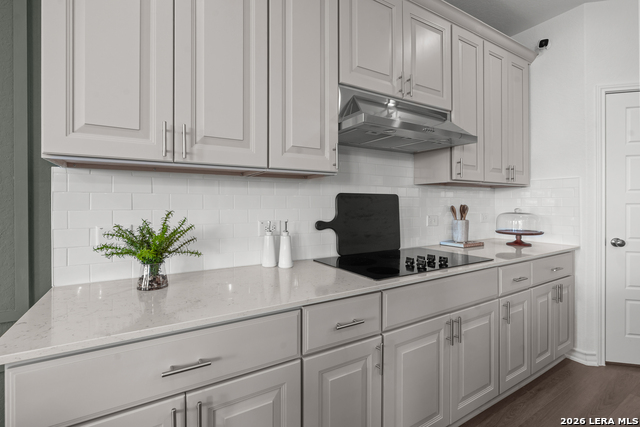 Image 10 of 34 For 514 Nightingale Avenue