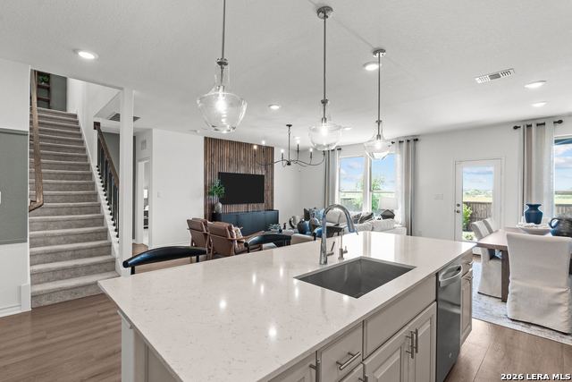 Image 11 of 34 For 514 Nightingale Avenue