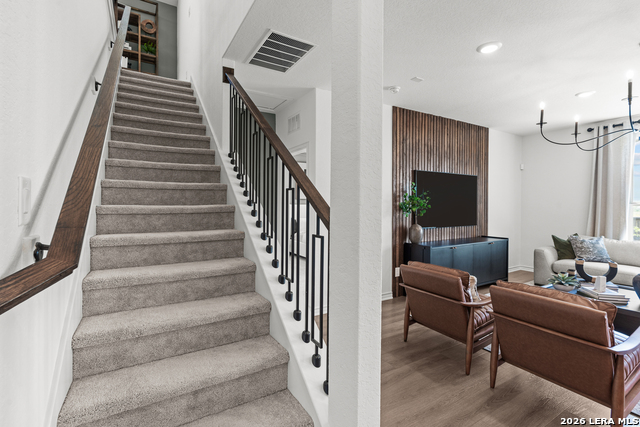 Image 23 of 34 For 514 Nightingale Avenue