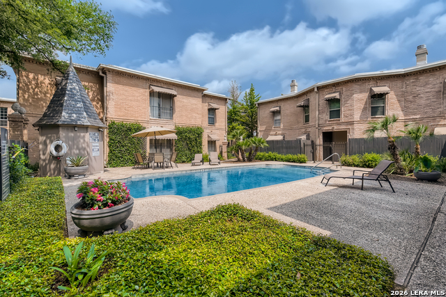 Details for 7711 Broadway  C 1, San Antonio, TX 78209