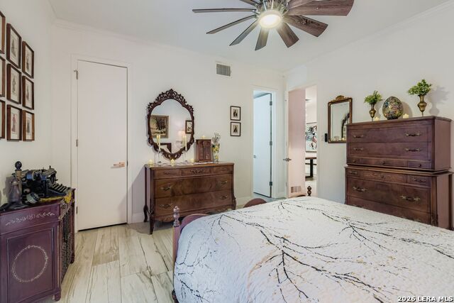 Image 11 of 15 For 7711 Broadway  C 1