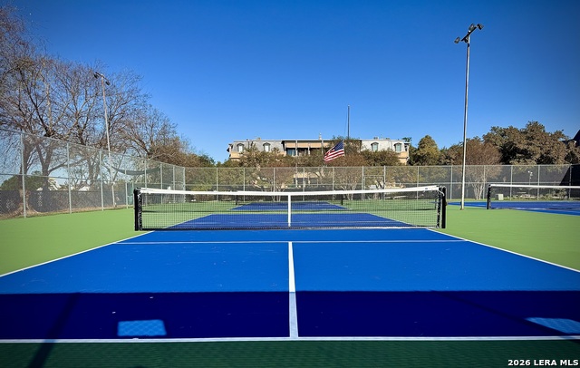 Image 12 of 15 For 7711 Broadway  C 1