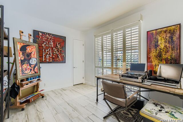 Image 2 of 15 For 7711 Broadway  C 1