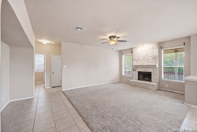 Listing photo id 14 for 918 Armour Dr