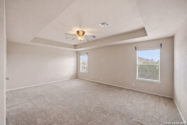 Listing photo id 21 for 918 Armour Dr