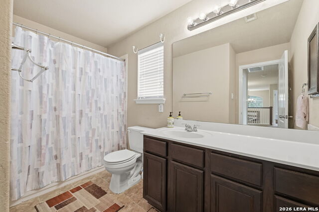 Listing photo id 34 for 918 Armour Dr