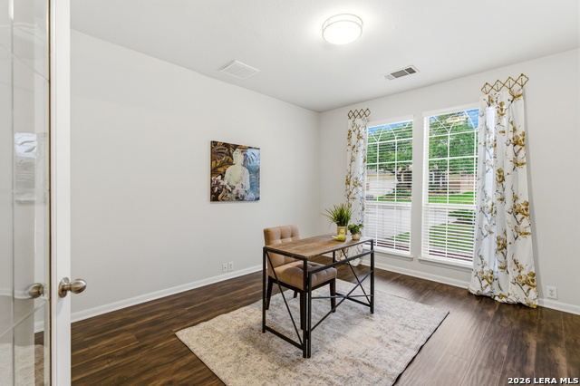 Image 11 of 51 For 922 Desert Blf