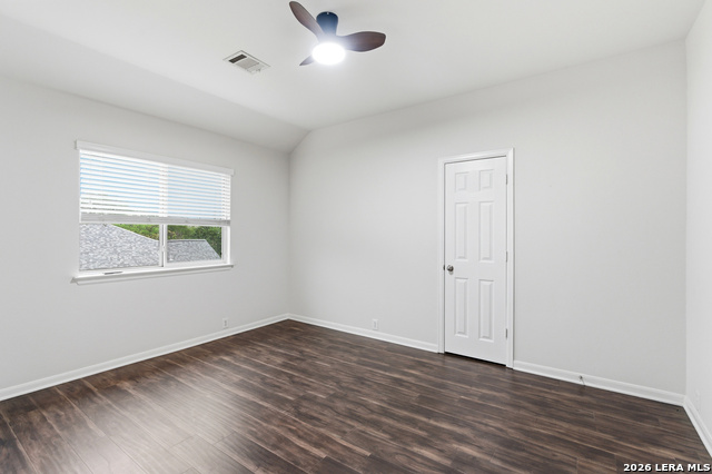 Image 38 of 51 For 922 Desert Blf