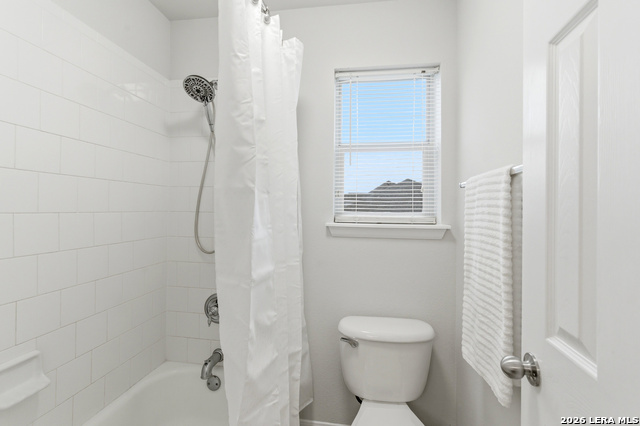 Image 43 of 51 For 922 Desert Blf