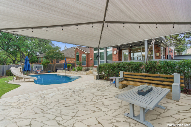 Image 47 of 51 For 922 Desert Blf