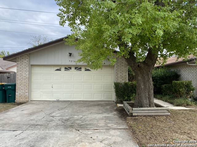 Details for 7214 Rimwood St, Live Oak, TX 78233