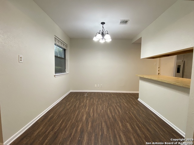 Image 10 of 24 For 7214 Rimwood St