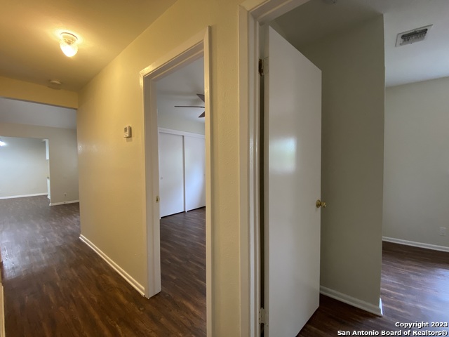 Image 11 of 24 For 7214 Rimwood St