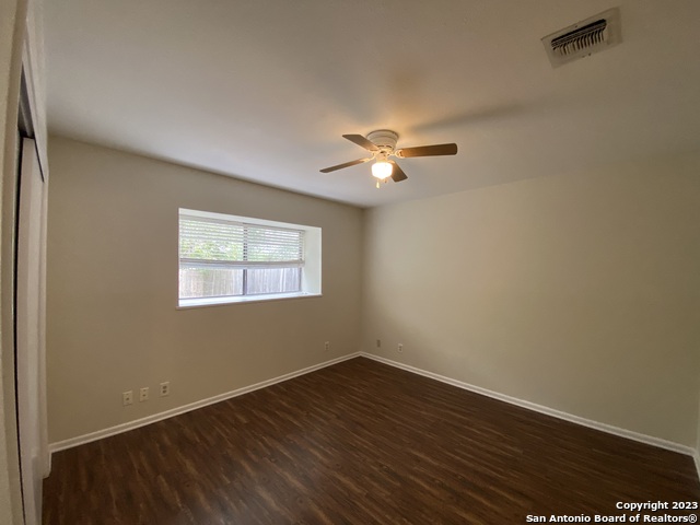 Image 17 of 24 For 7214 Rimwood St