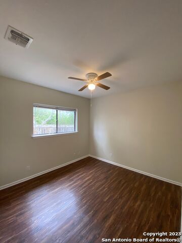 Image 19 of 24 For 7214 Rimwood St