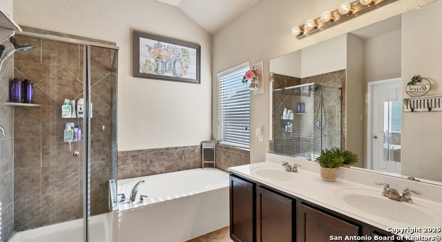 Image 12 of 20 For 11323 Oaks Hike