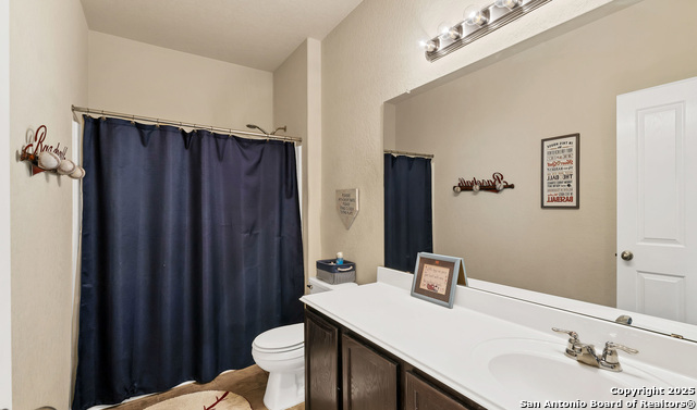 Image 17 of 20 For 11323 Oaks Hike