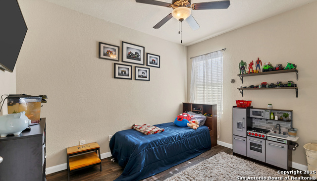 Image 18 of 20 For 11323 Oaks Hike